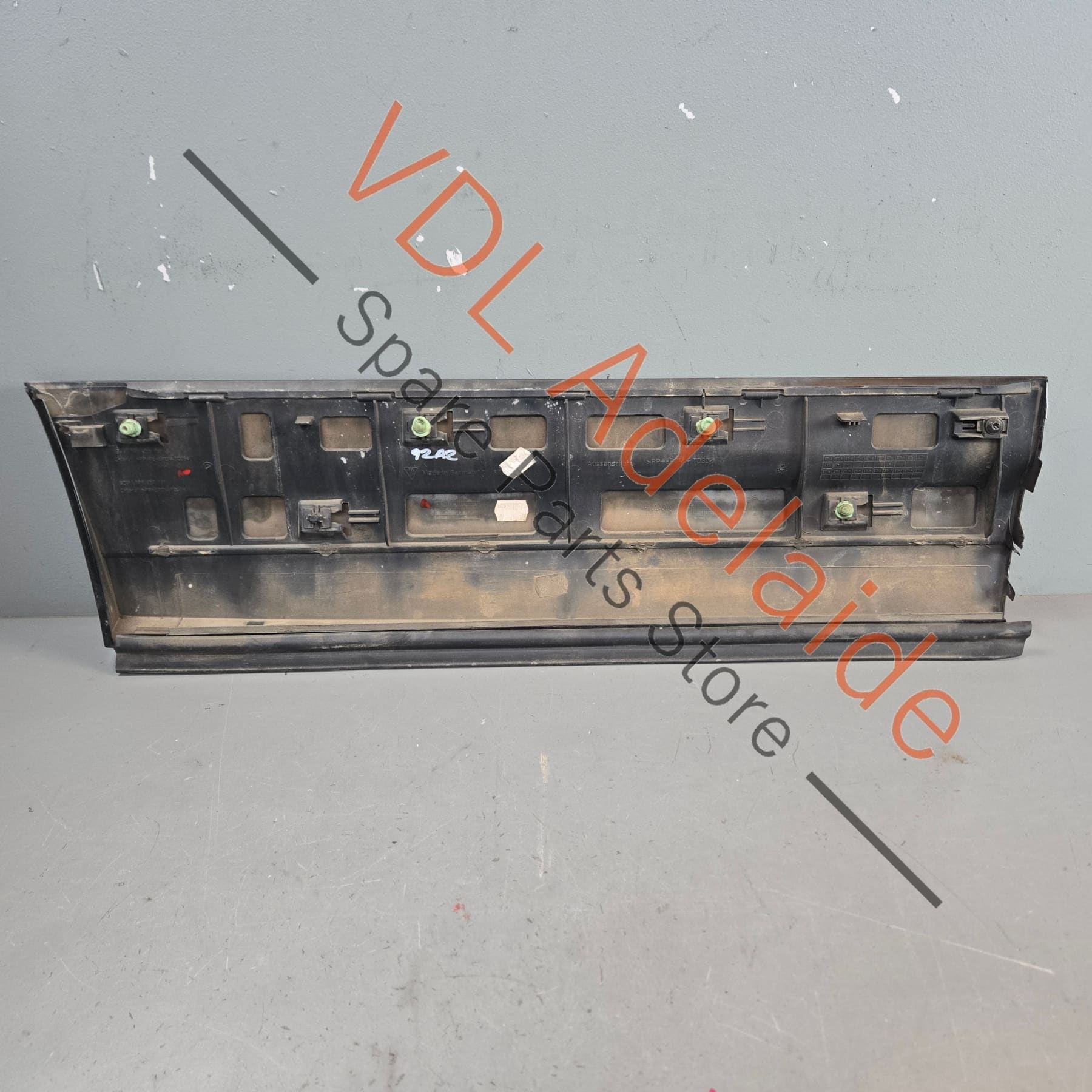 7P5837787G 95855978920  Porsche Cayenne GTS 92A 958 Left Rear Door Lower Molding 7P5837787G 95855978920