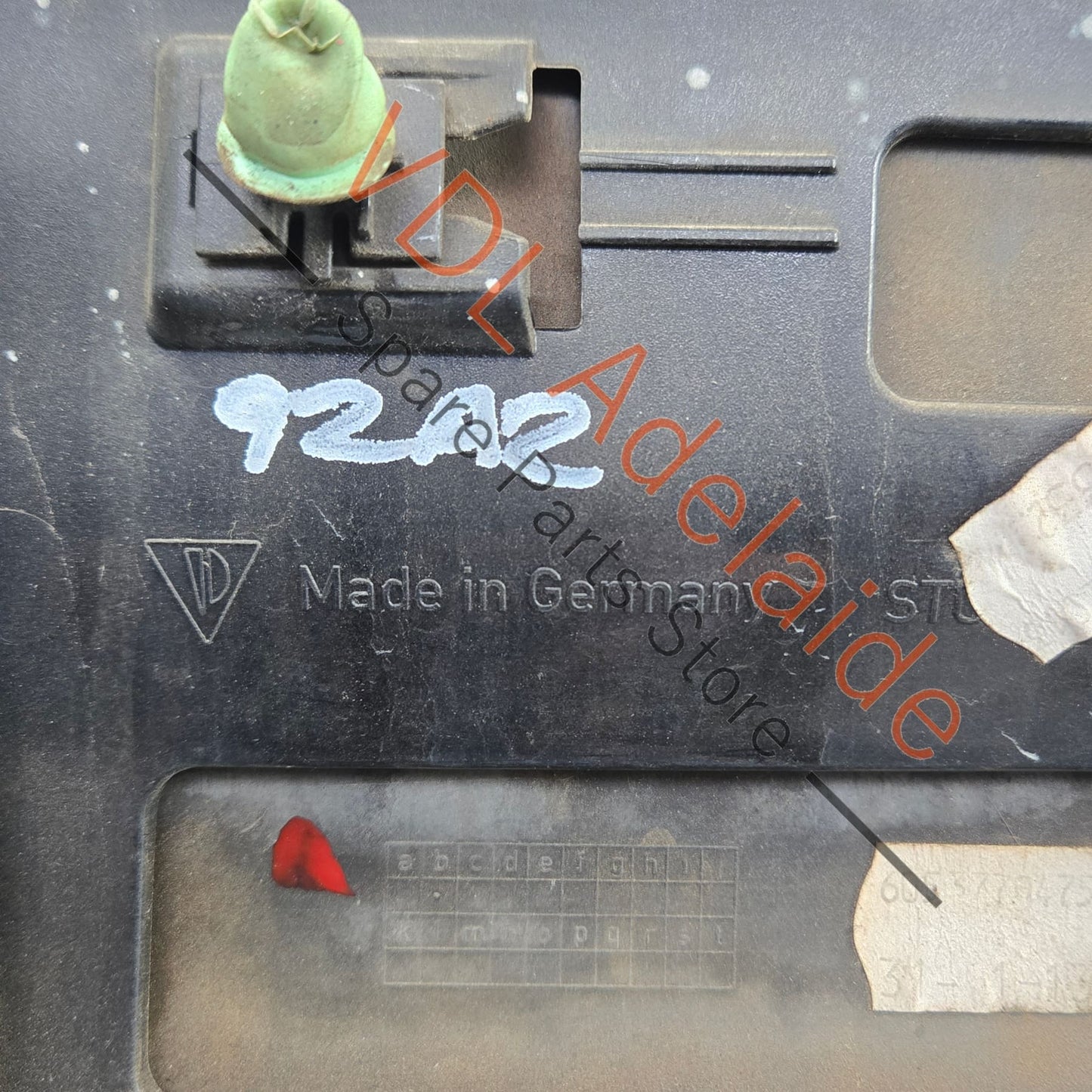 7P5837787G 95855978920  Porsche Cayenne GTS 92A 958 Left Rear Door Lower Molding 7P5837787G 95855978920