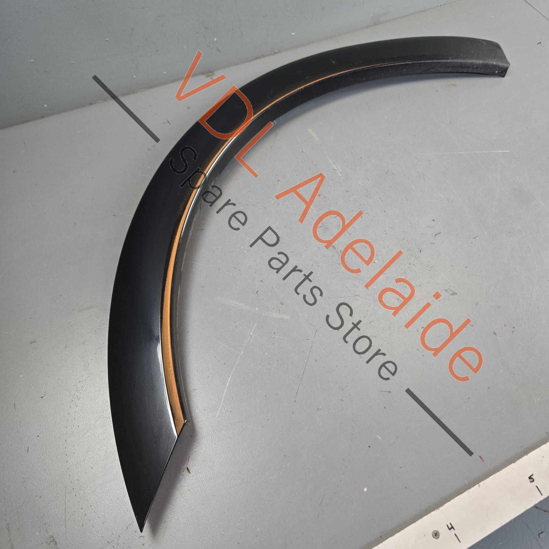 7P5853727F 95855972750  Porsche Cayenne GTS 92A 958 Left Front Fender Flare Wheel Arch Molding 7P5853727F 95855972750