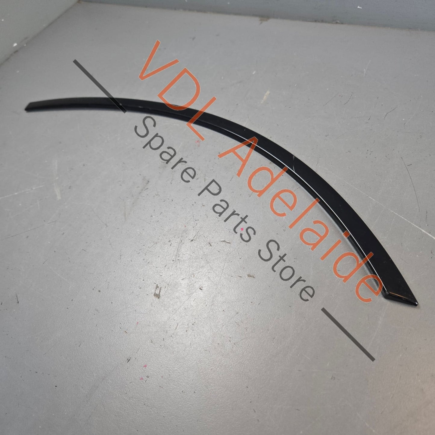 7P5853710B 95855970950  Porsche Cayenne GTS 92A 958 Left Rear Door Fender Flare Wheel Arch Molding 7P5853709B 95855970950