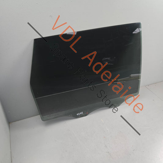 95854261106   Porsche Cayenne GTS 92A 958 Right Rear Door Glass Dark Tinted 95854261205