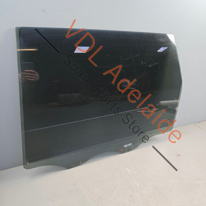 95854261206   Porsche Cayenne GTS 92A 958 Left Rear Door Glass Dark Tinted 95854261105