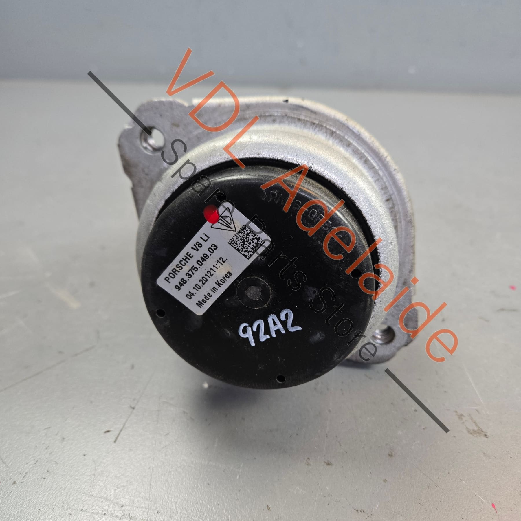 94837504903   Porsche Cayenne V8 92A 958 Left Engine Mount 94837504903