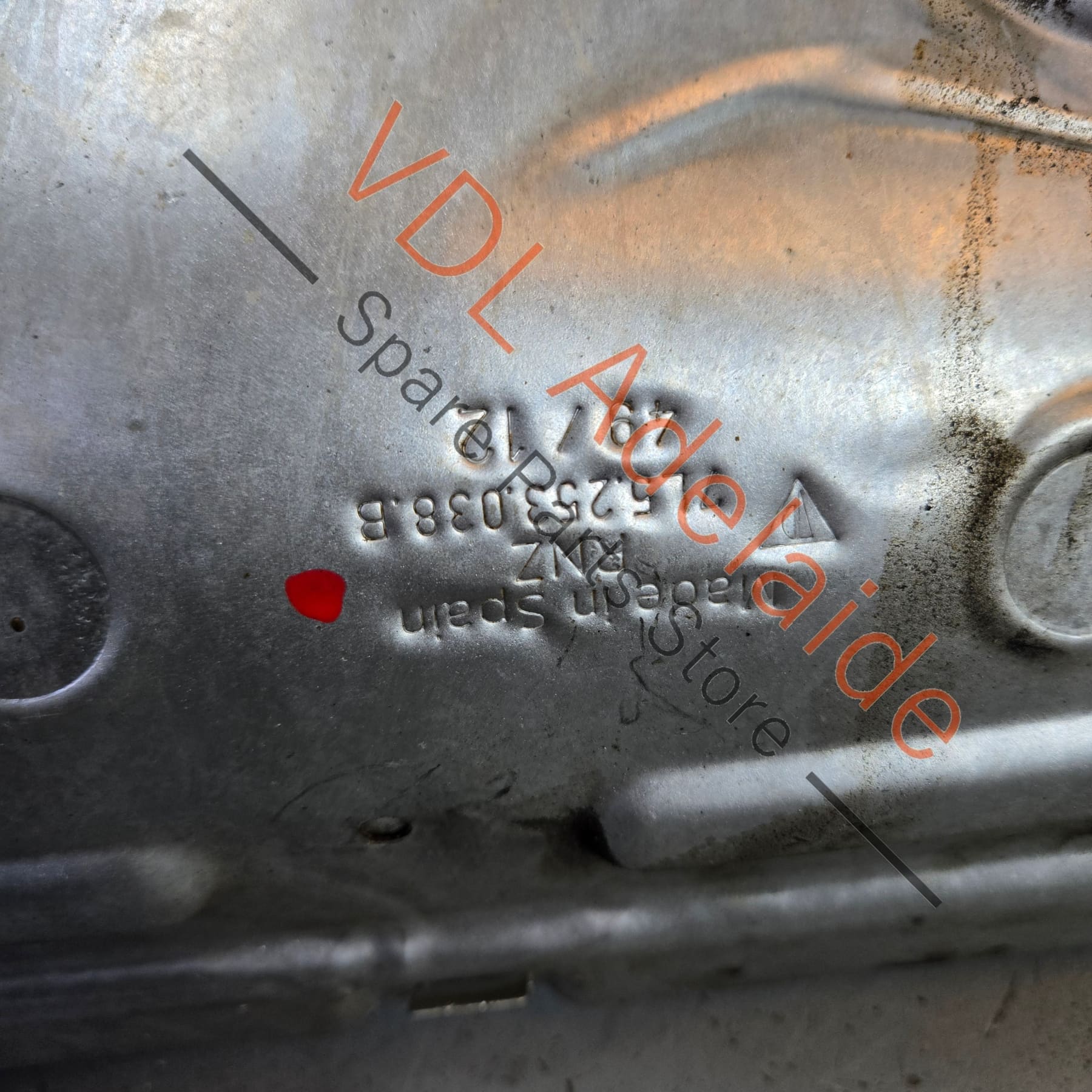 \94811112900   Porsche Cayenne GTS 92A 958 Right Side Exhaust Manifold 94811112900 Cyls 1-4