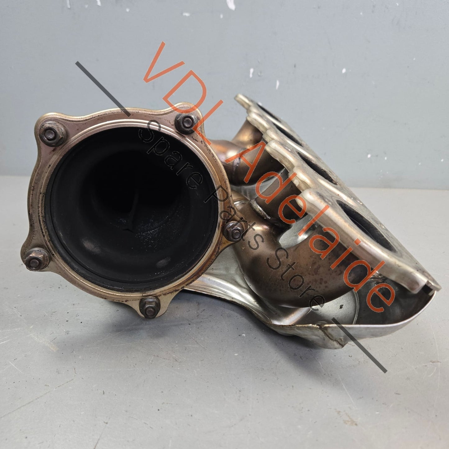 \94811112900   Porsche Cayenne GTS 92A 958 Right Side Exhaust Manifold 94811112900 Cyls 1-4