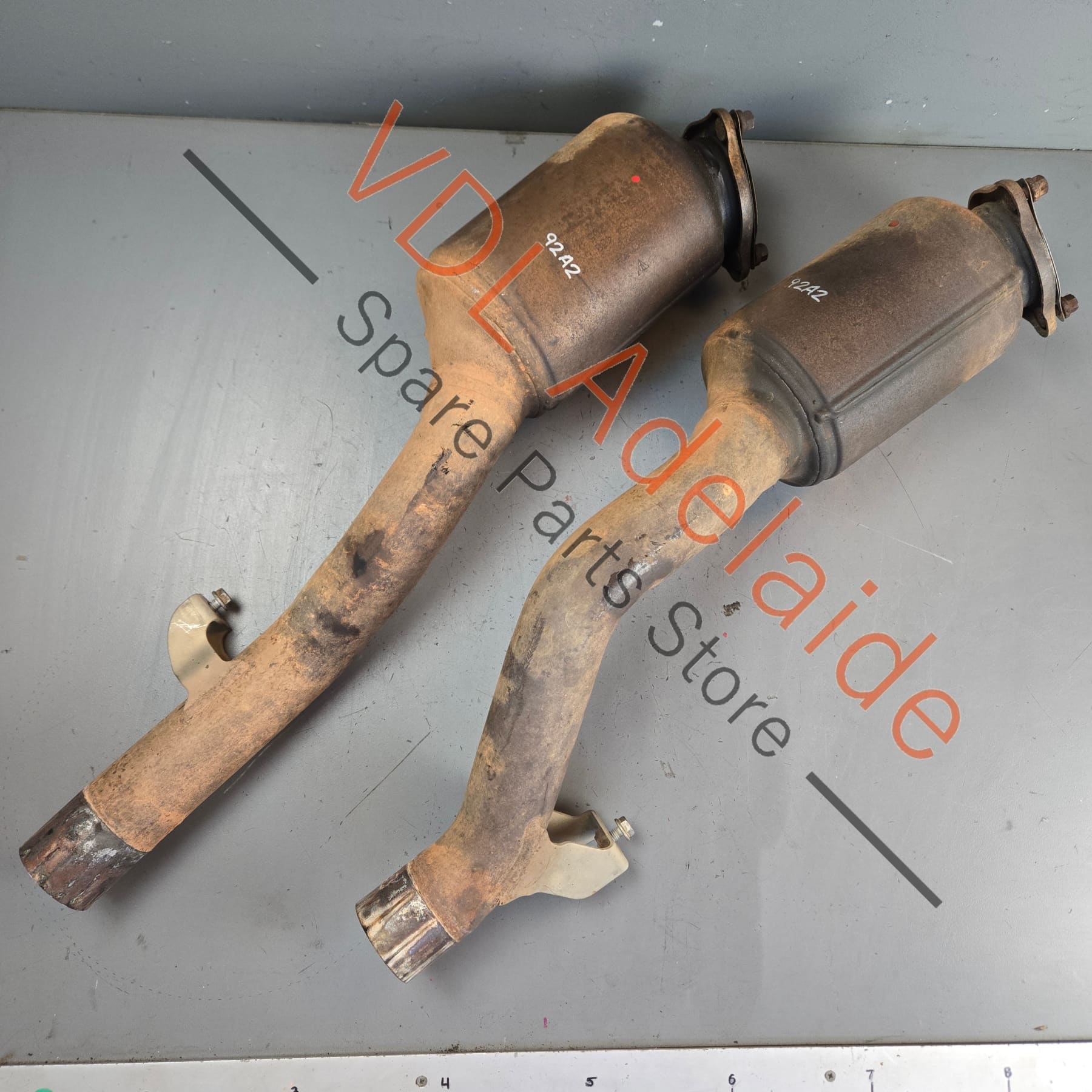 95811302400 95811302300 958113023AX Porsche Cayenne 92A 958 GTS V8 4.8 Pair of Downstream Catalytic Converters Exhaust 958113024AX 958113023AX