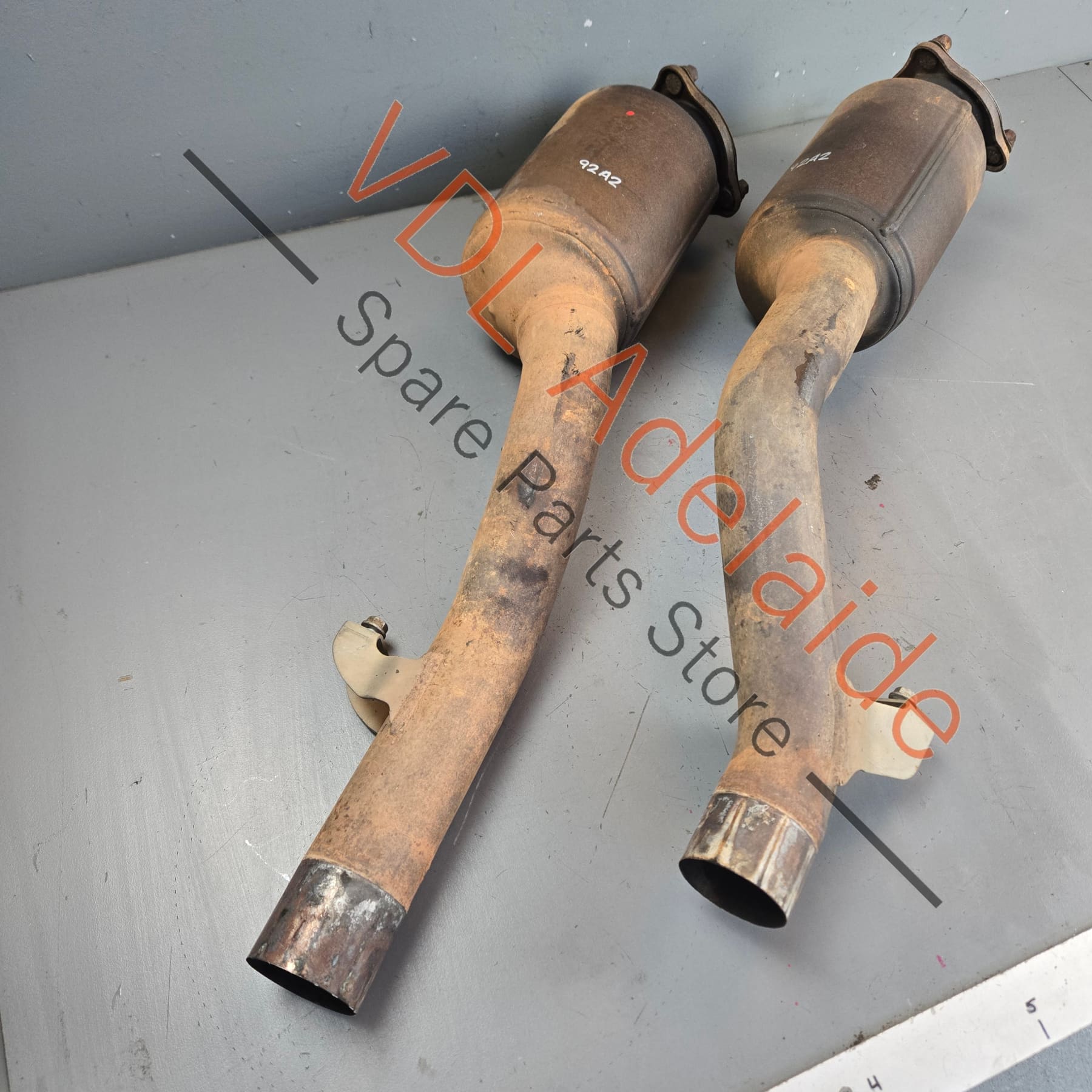 95811302400 95811302300 958113023AX Porsche Cayenne 92A 958 GTS V8 4.8 Pair of Downstream Catalytic Converters Exhaust 958113024AX 958113023AX