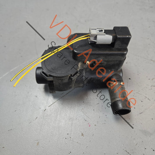 7PP819810A 95857281000  Porsche Cayenne 92A 958 Heater Valve 7PP819810A 95857281000