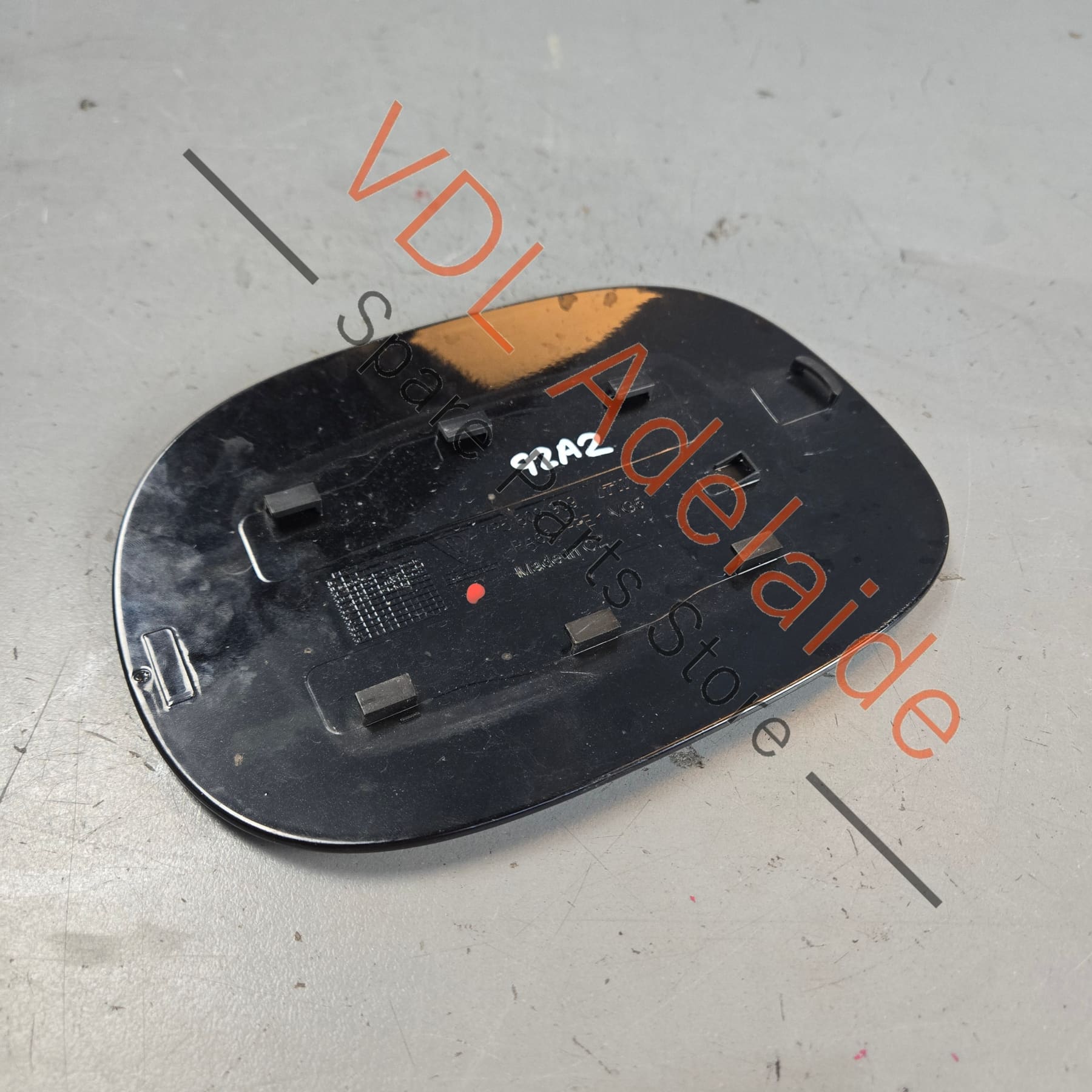 95850490900 7P5809909  Porsche Cayenne 92A 958 Fuel Filler Flap Cover 95850490900 7P5809909 Jet Black Metallic LC9X 2T/C9X