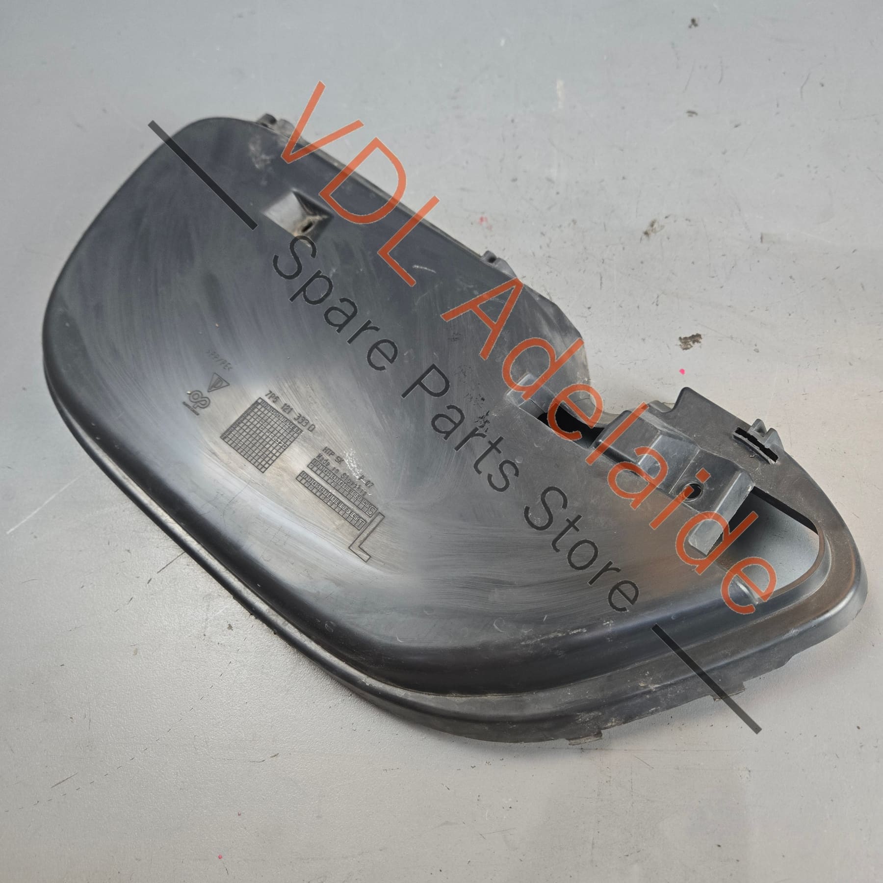 7P5121333D   Porsche Cayenne 92A 958 GTS Front Bumper Left Grill Insert 7P5121333D