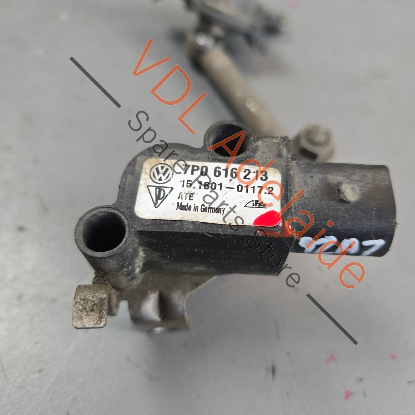 95834107500 7P0616213  Porsche Cayenne 92A 958 Front Left Suspension Level Sensor 95834107500 7P0616213