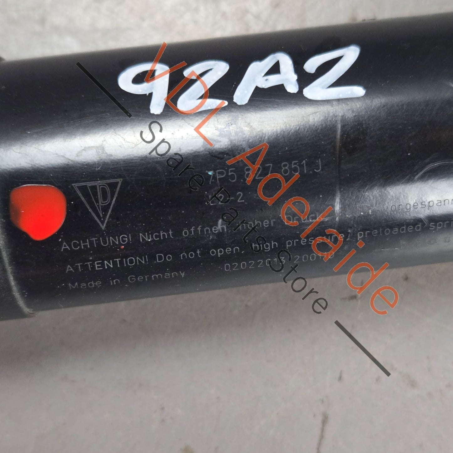 7P5827851J 958827851A 95851285104 Pair of Porsche Cayenne 92A 958 Rear Hatch Electric Drive Lifting Unit Motor 95851285104 7P5827851J 958827851A
