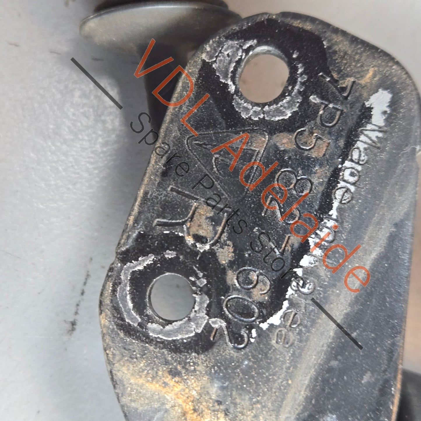 7P5827851J 958827851A 95851285104 Pair of Porsche Cayenne 92A 958 Rear Hatch Electric Drive Lifting Unit Motor 95851285104 7P5827851J 958827851A