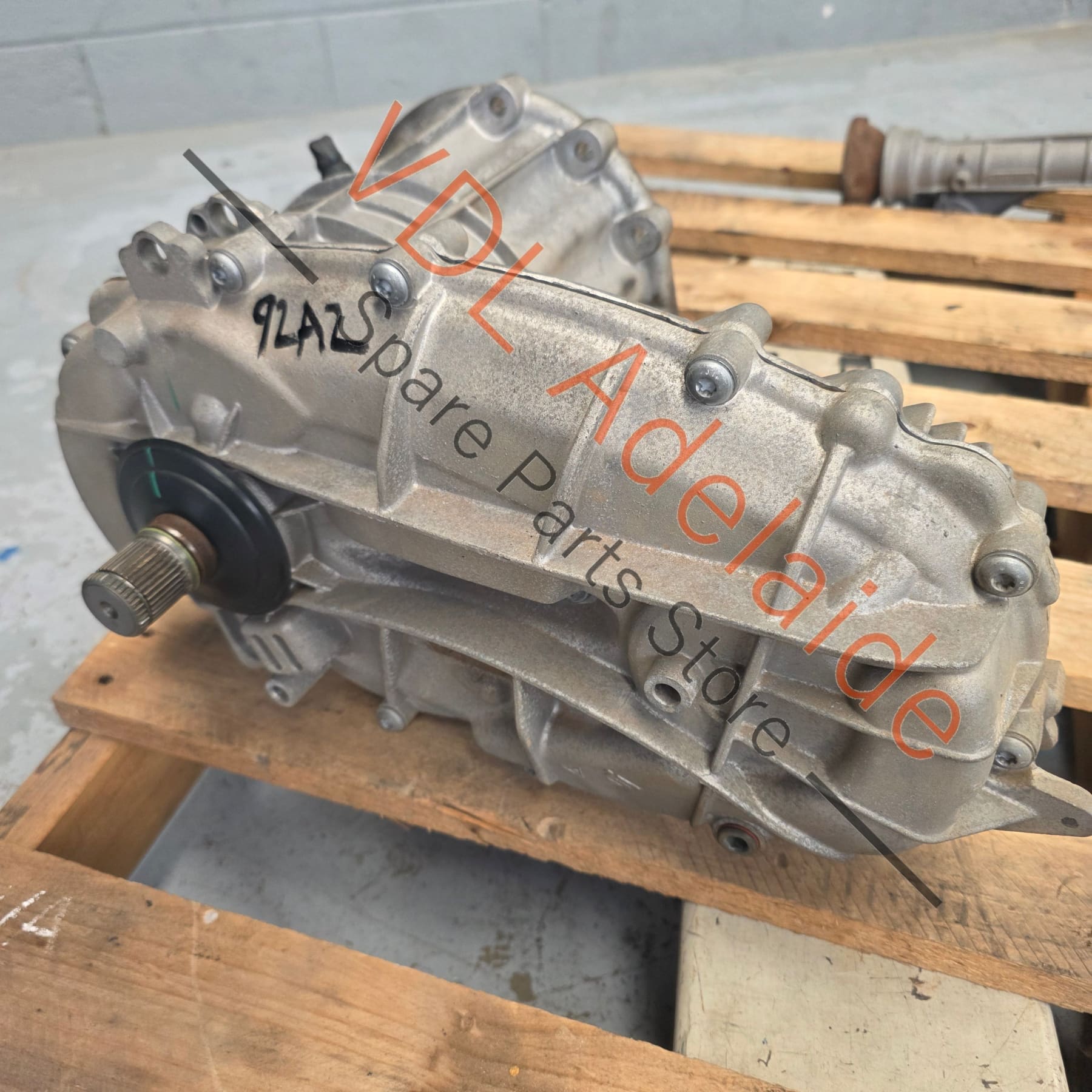 0C2341012F 0C2927755J 958927755D Porsche Cayenne 92A 958 GTS Transfer Case 0C2341012F 958927755D