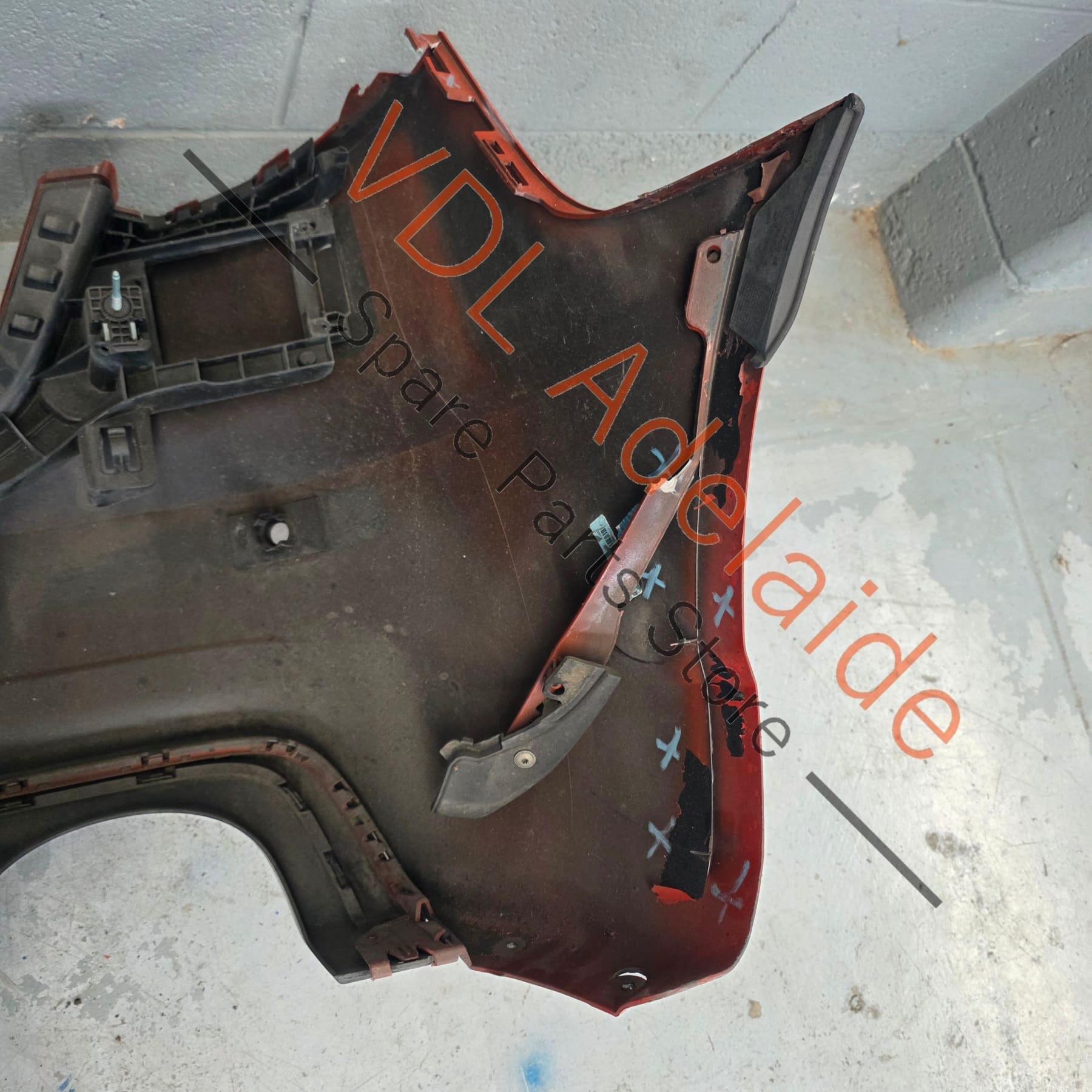 8V4807067J   Audi RS3 8V Rear Bumper Bar Cover **Minor Damage** 8V4807067J