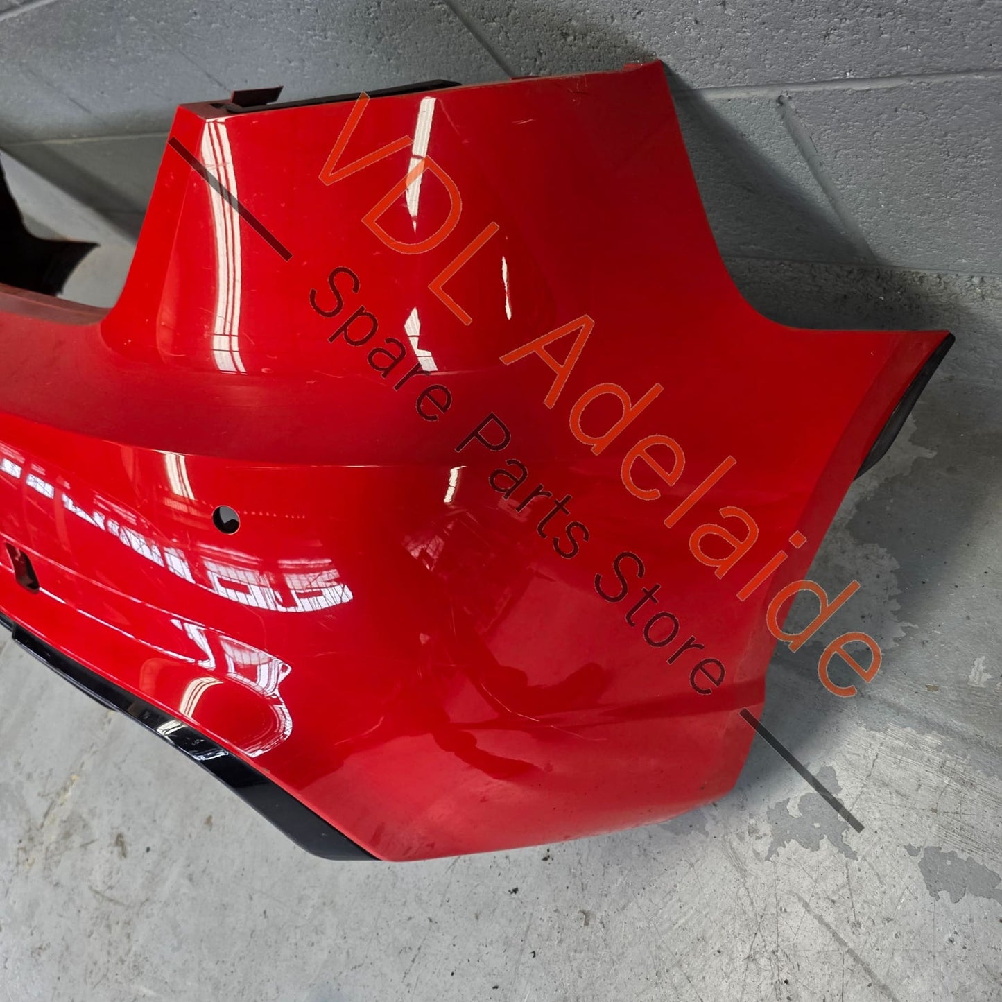 8V4807067J   Audi RS3 8V Rear Bumper Bar Cover **Minor Damage** 8V4807067J