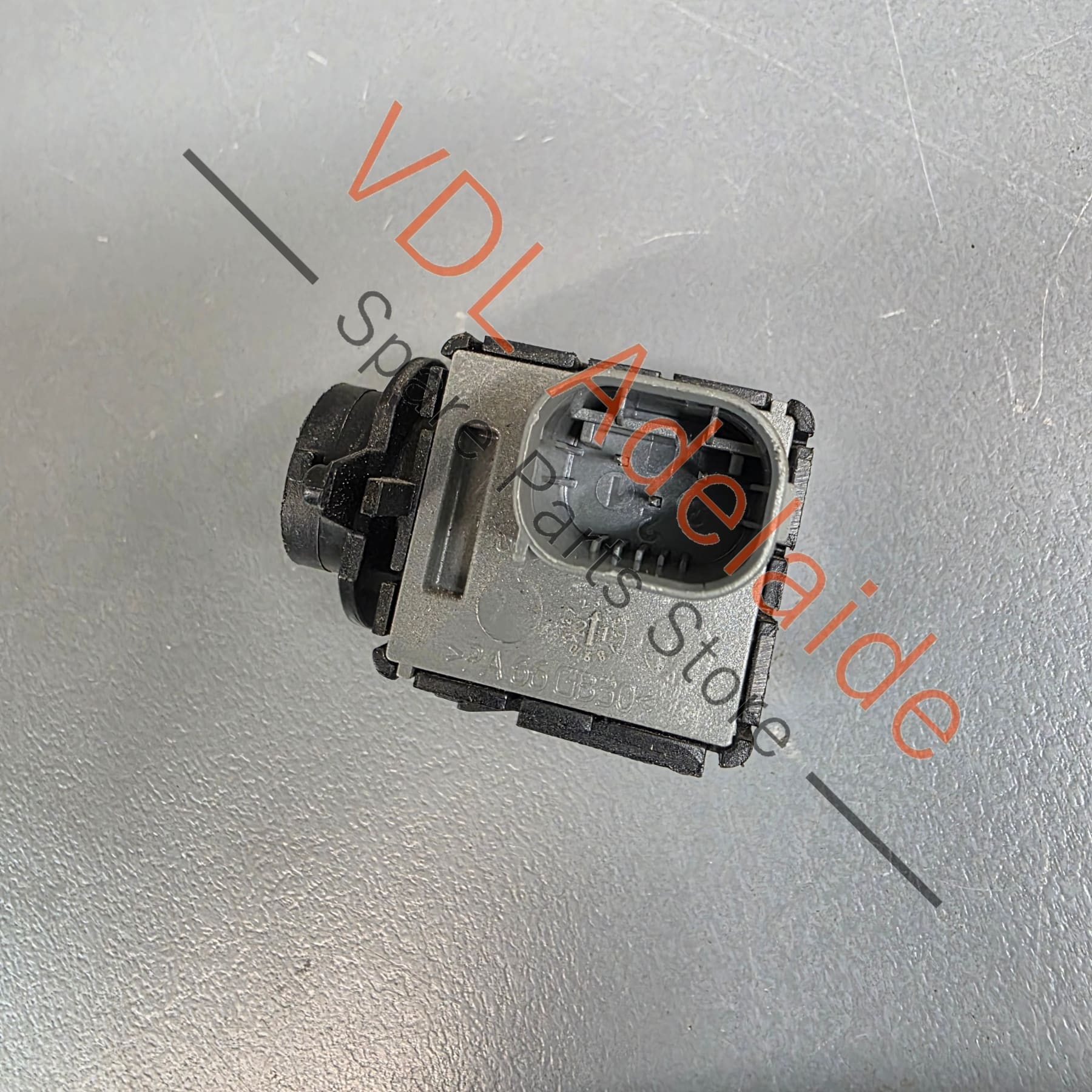 5Q0907659B    Porsche 911 991 Air Quality Sensor 5Q0907659B