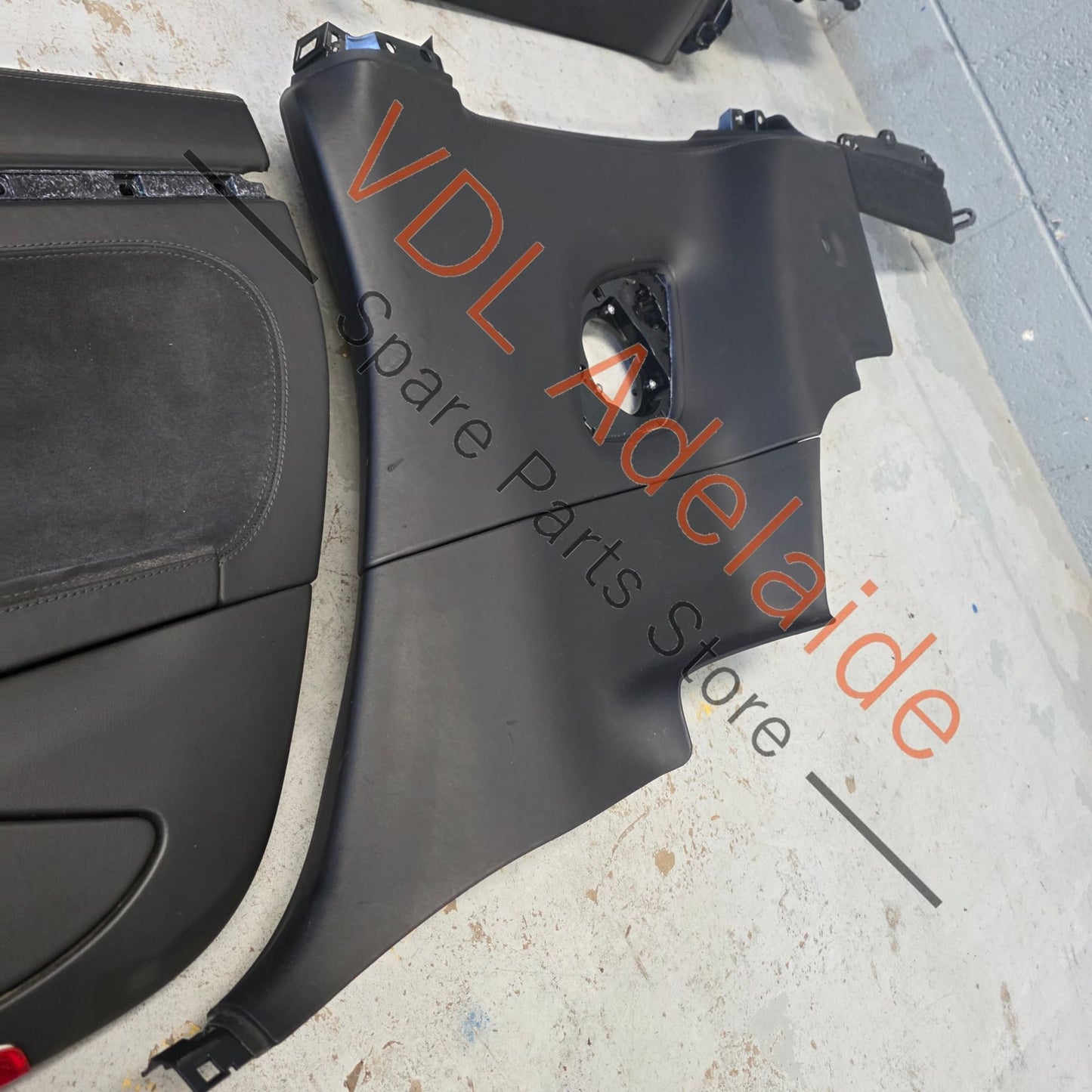 99155520346DSP 991555533012W0 99155520446DSP  Porsche 911 991 Leather / Alcantara Door Trim Set Burmester