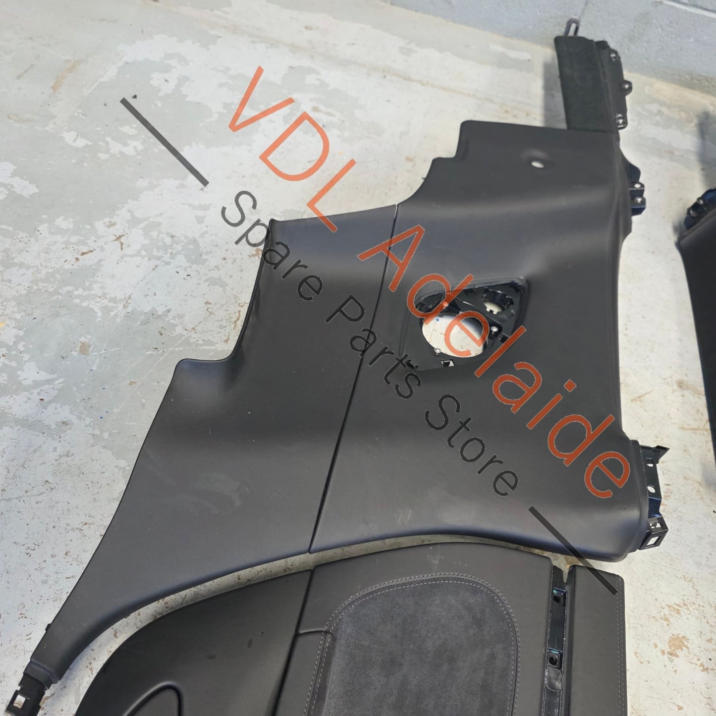 99155520346DSP 991555533012W0 99155520446DSP  Porsche 911 991 Leather / Alcantara Door Trim Set Burmester