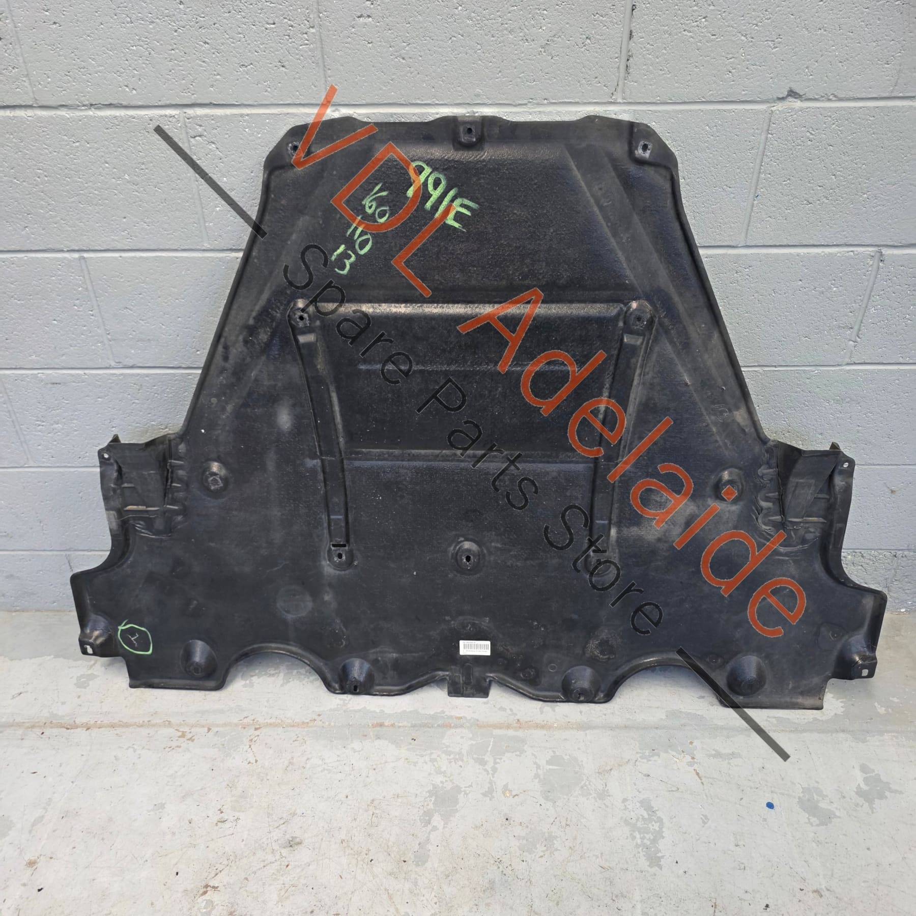 99150460900    Porsche 911 991 Rear Underbody Splash Shield Protection 99150460900