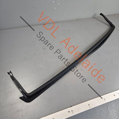 9P1898511 99156616100   Porsche 911 991 Sunroof Wind Shield Deflector 99156616100 9P1898511