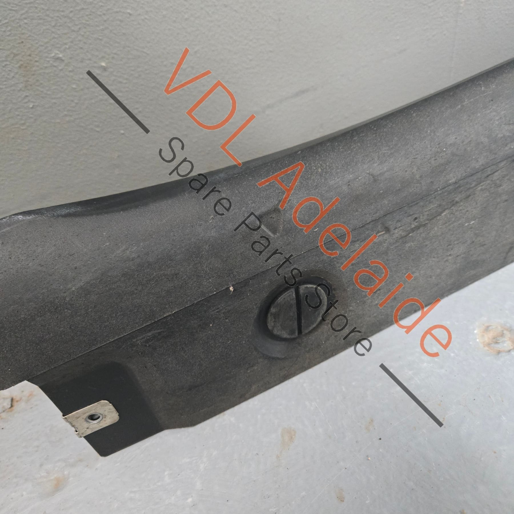 991505000000 99150459503   Porsche 911 991 GTS GT3 Side Skirt Trim Molding Left 99150459503 1E0