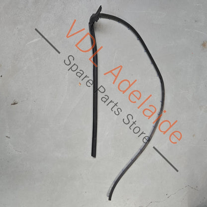 99153737802    Porsche 911 991 Door Seal Gasket Weather Strip Rubber Right 99153737802