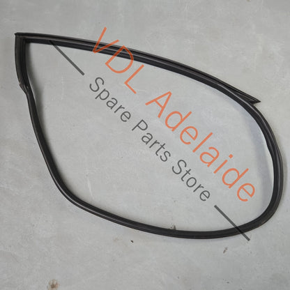 99153707610    Porsche 911 991 Coupe Right Side Inner Door Seal Rubber 99153707610