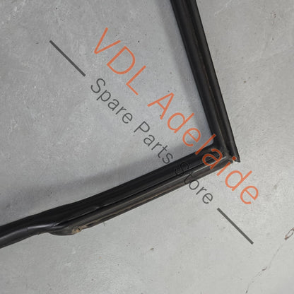 99153707510    Porsche 911 991 Coupe Left Side Inner Door Seal Rubber 99153707510