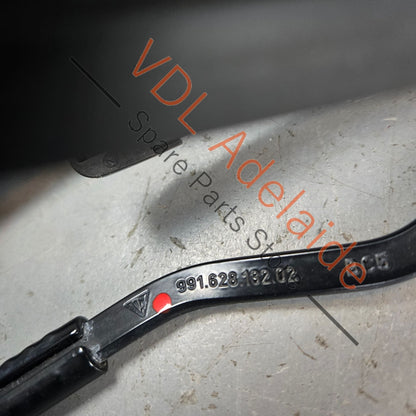 99162813201 99162813103   Porsche 911 Boxster Cayman Front Windscreen Wiper Set 99162813103 99162813201