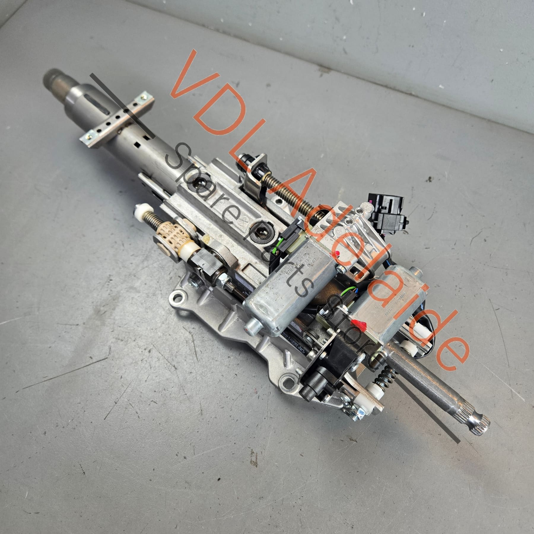 99134701514 99134701517   Porsche 911 991 Electric Adjustable Steering Column 99134701514 99134701517