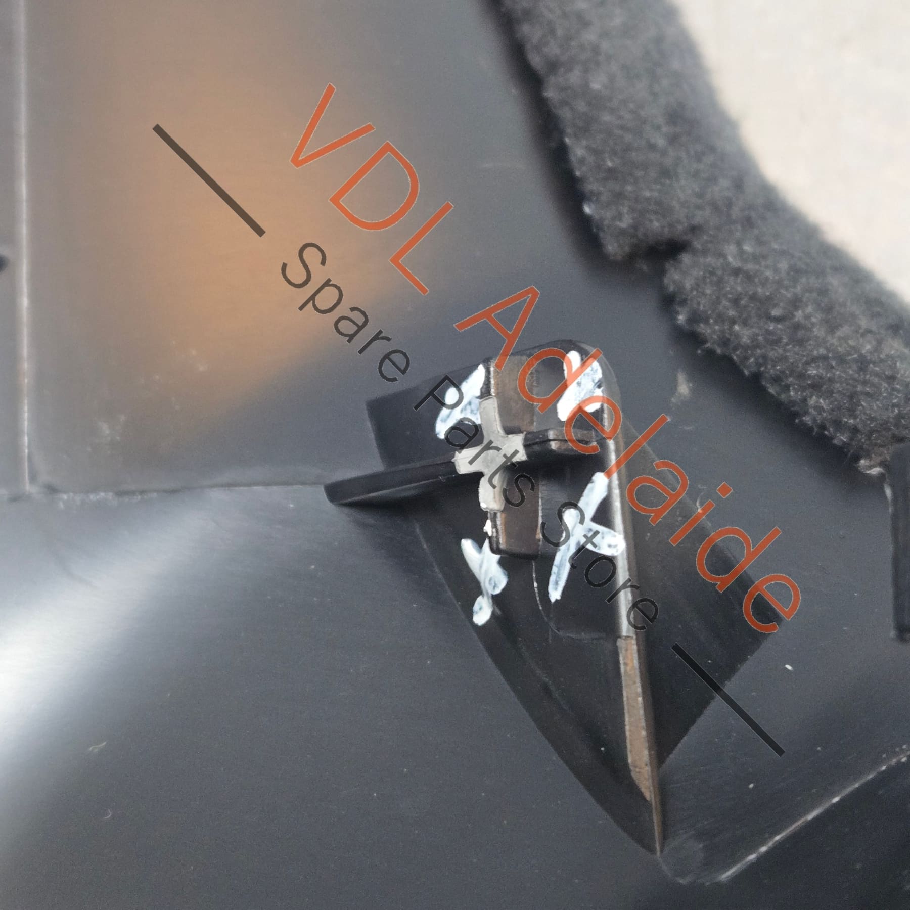 99155510201A75 99155510202A75   Porsche 911 Right Side A Pillar Floor Trim Panel Fuse Cover 99155510202 A75