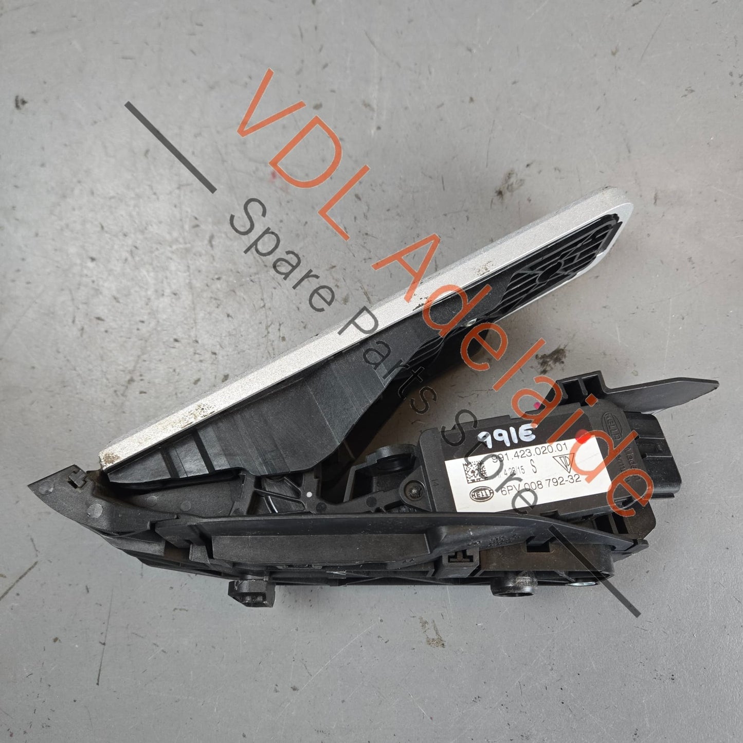 99142302001    Porsche 911 991 Sports Accelerator Throttle Pedal (RHD) 99142302001