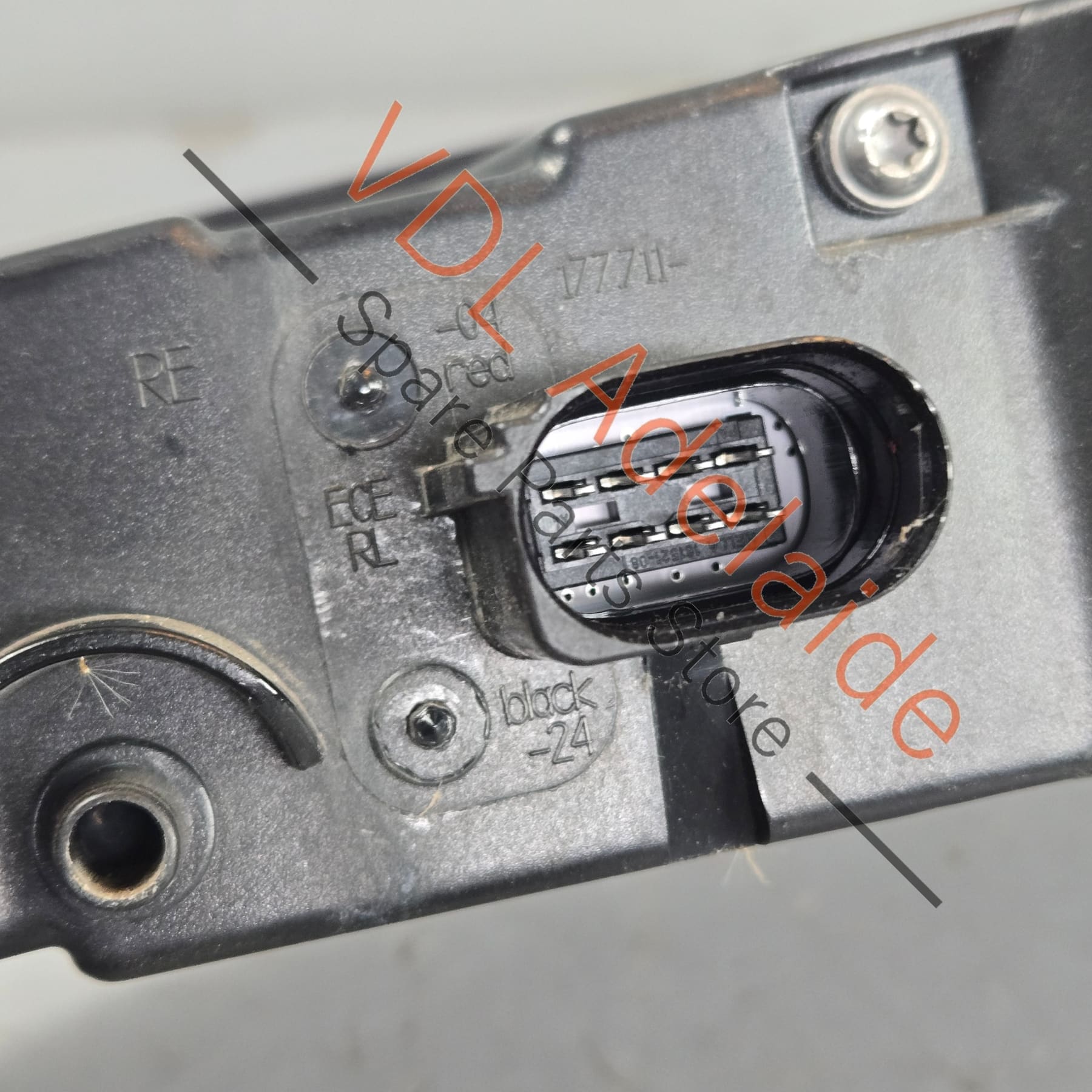 99163198604 99163198600 99163198601 99163198602 Porsche 911 991.1 Clear Rear Tail Light Right 99163198602 99163198604