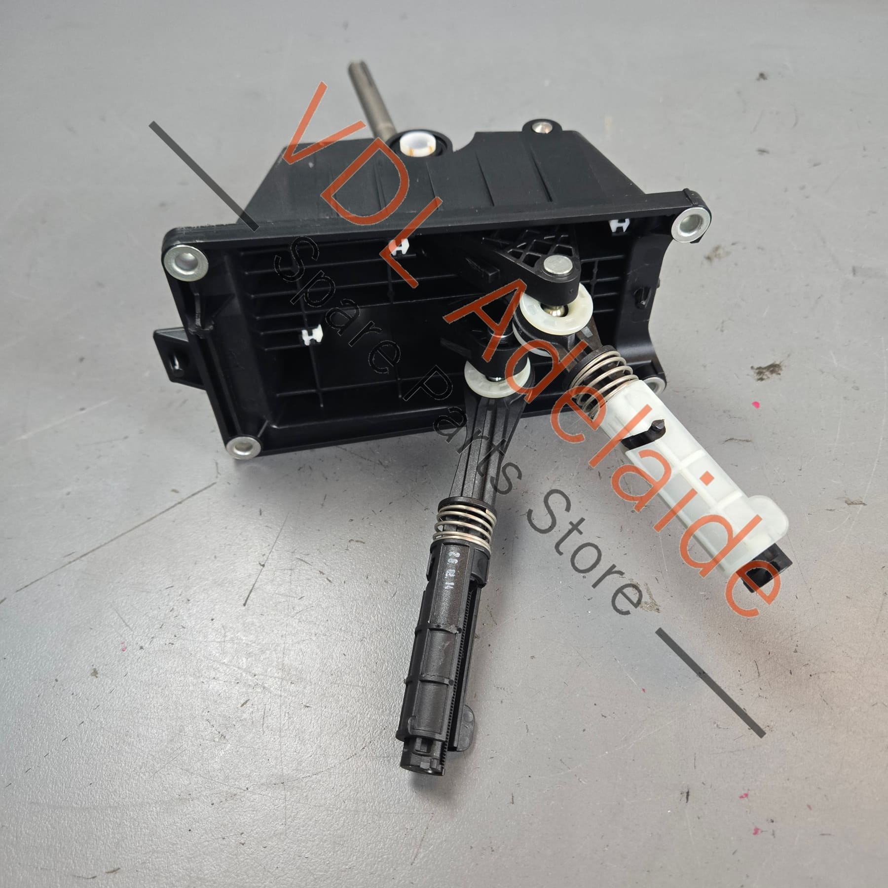 99142401001    Porsche 911 991 Manual Gear Shifter Box Handle 99142401001