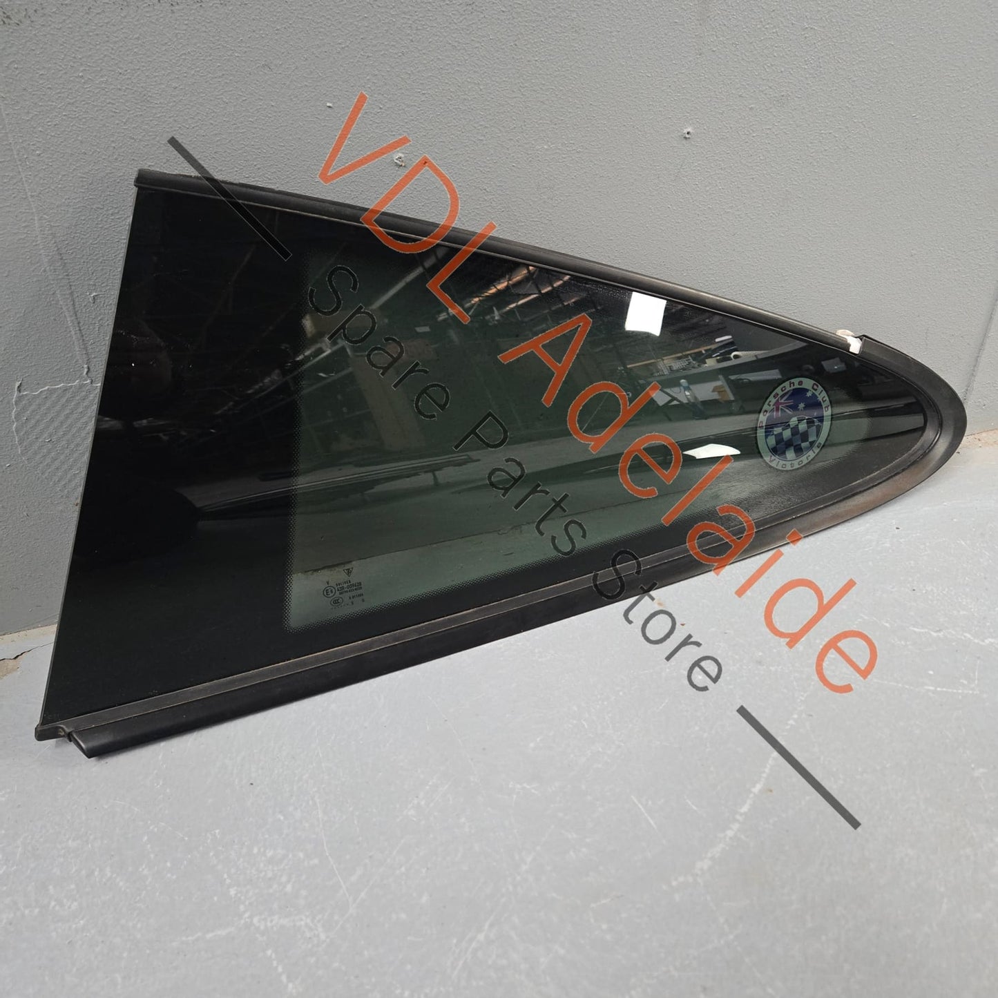 99154311110 9915431111603C   Porsche 911 991 Left Side Quarter Window 99154311110 99154311116 03C
