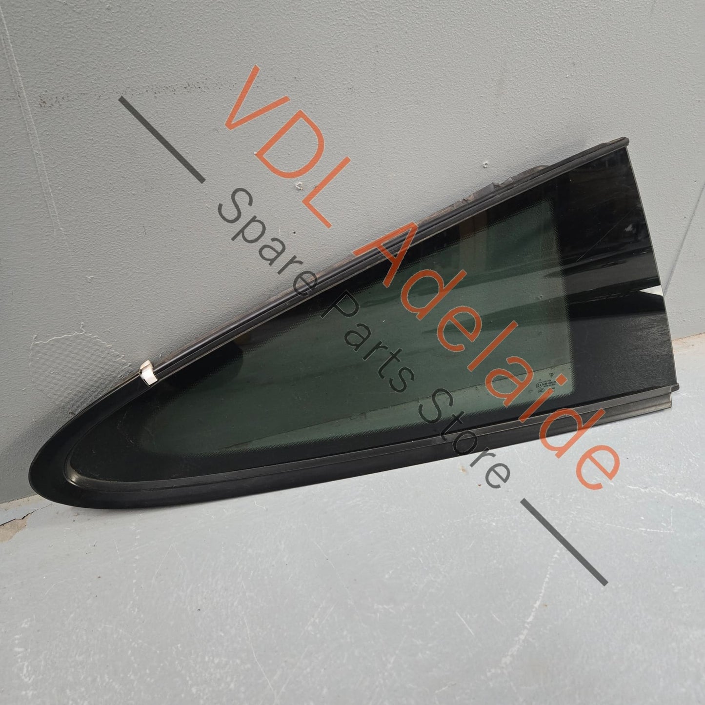 99154311210 9915431121603C   Porsche 911 991 Right Side Quarter Window 99154311210 99154311216 03C