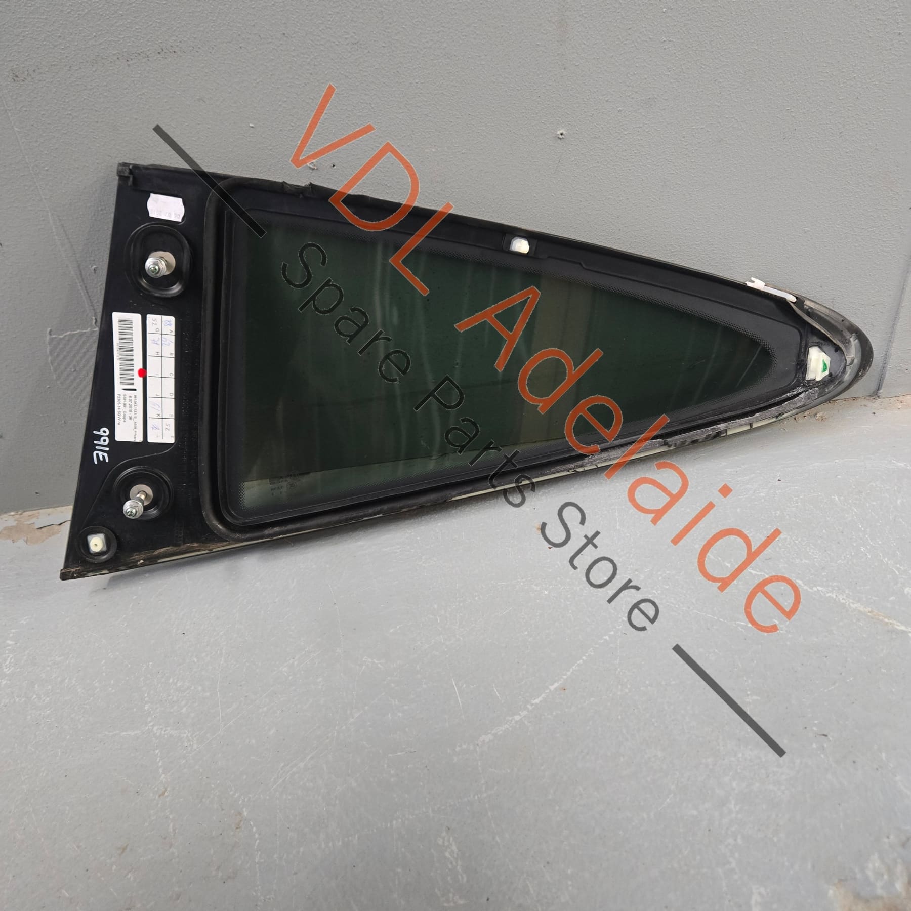 99154311210 9915431121603C   Porsche 911 991 Right Side Quarter Window 99154311210 99154311216 03C
