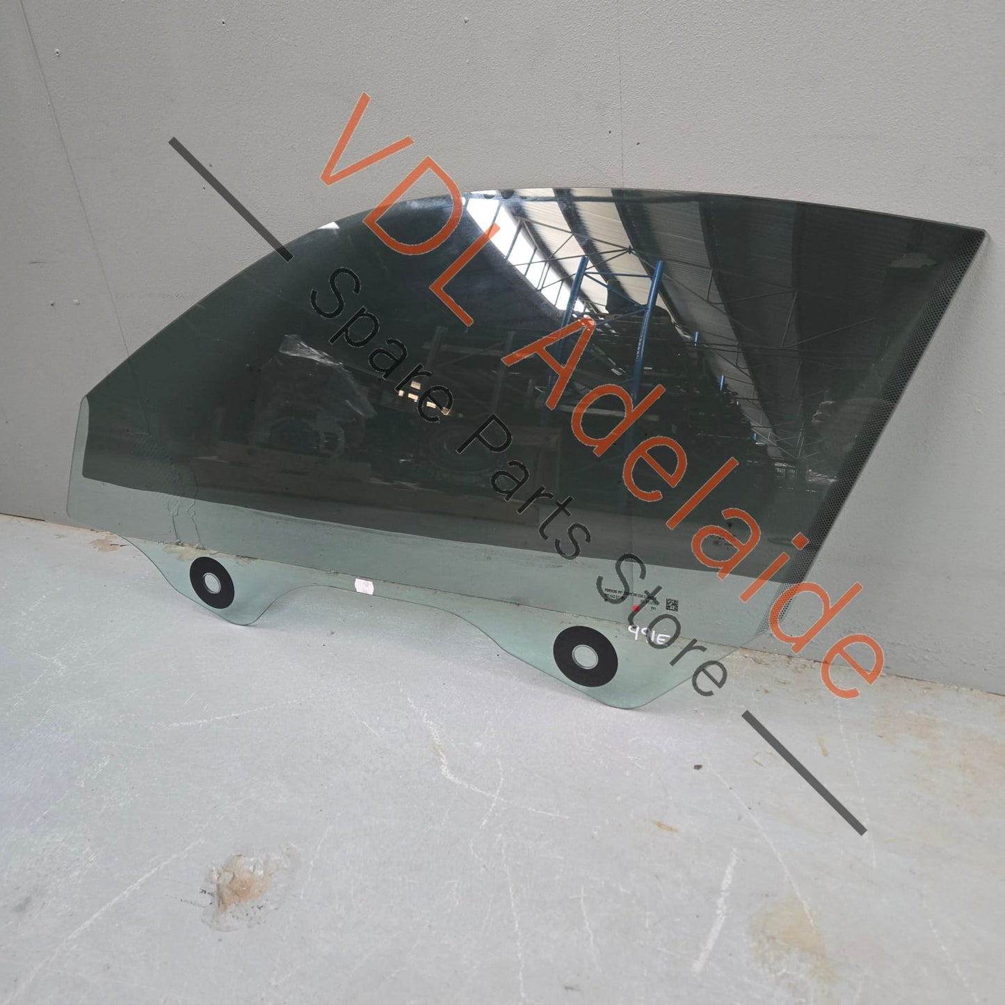 99154251103 99154251100   Porsche 911 991 Side Window Glass for Left Door 99154251103