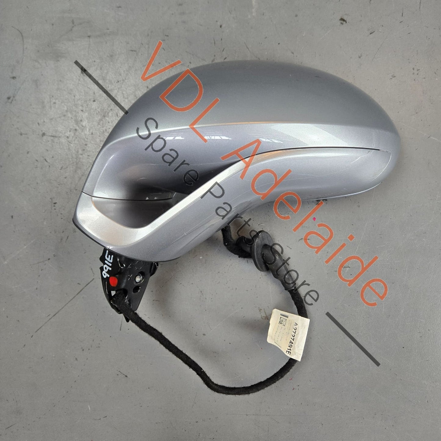 99173104701 99173122901 99173172900G2L  Porsche 911 991 Sport Design Left Mirror Assembly 99173104701