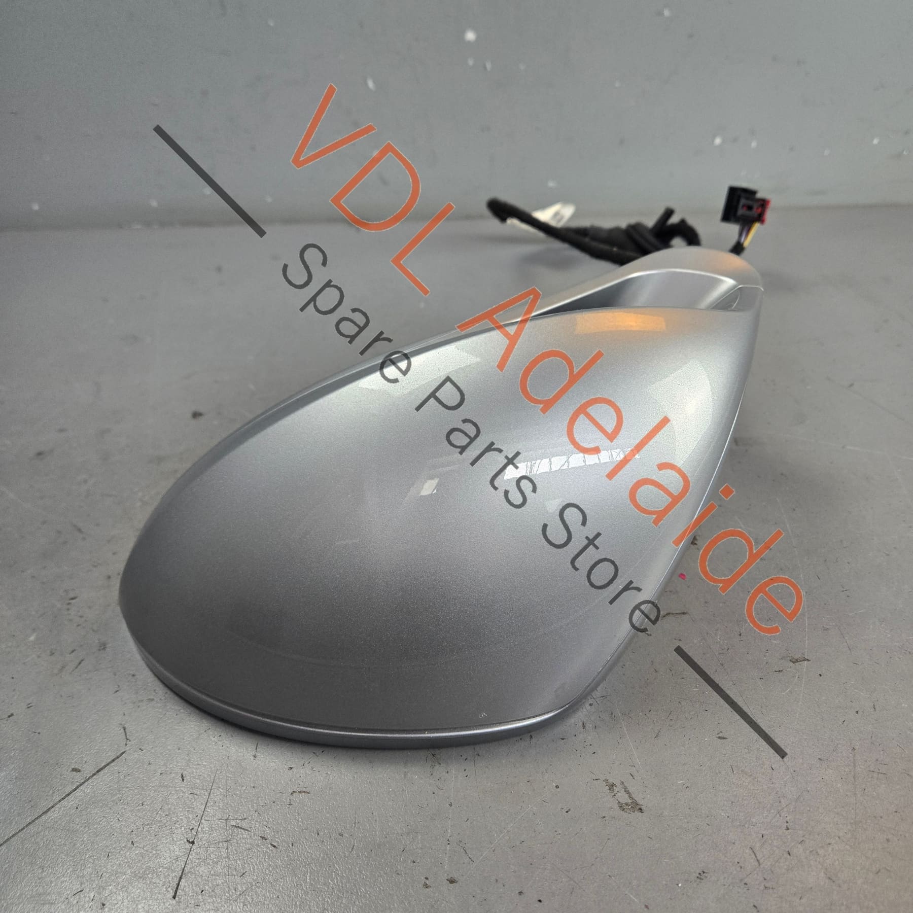 99173104701 99173122901 99173172900G2L  Porsche 911 991 Sport Design Left Mirror Assembly 99173104701