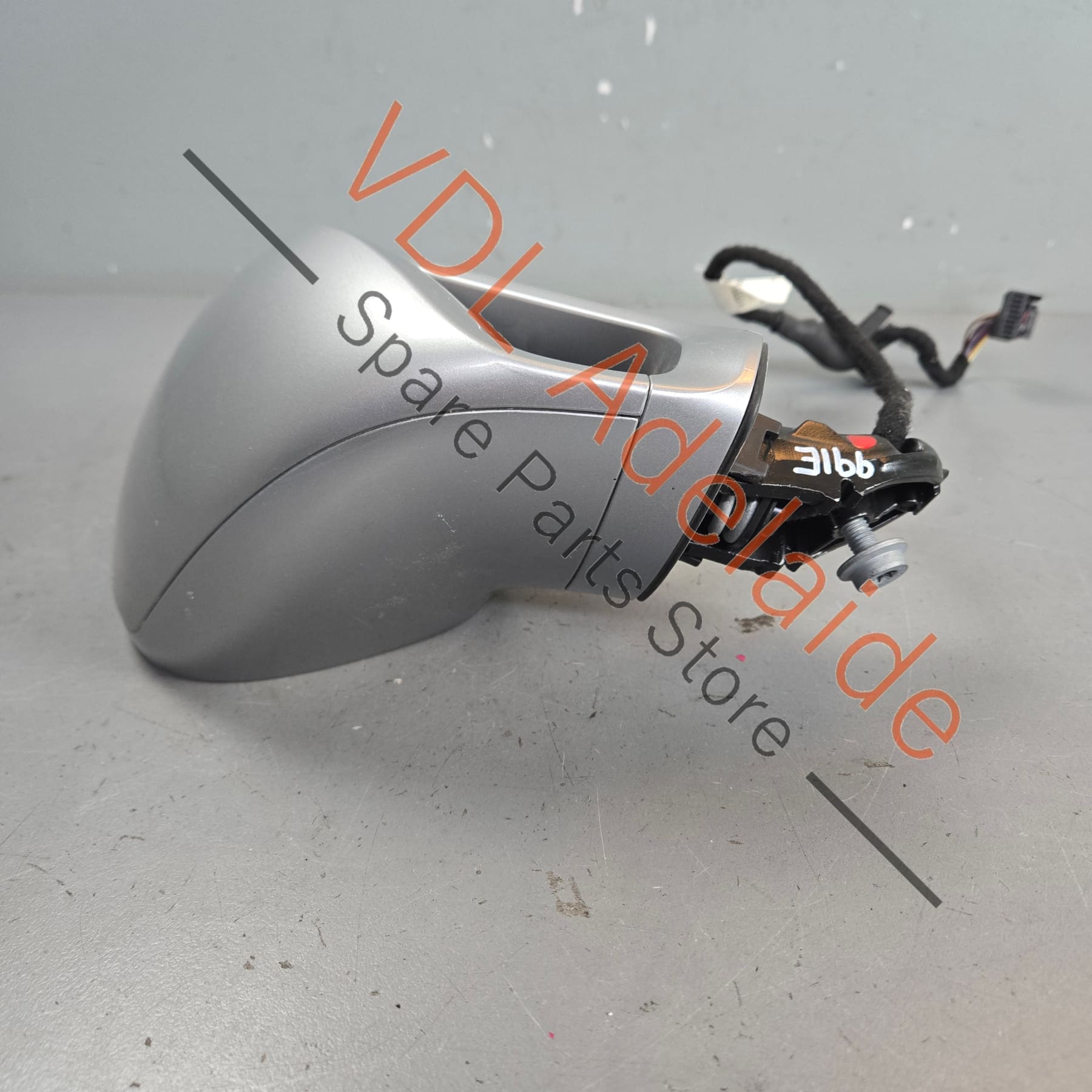 99173104701 99173122901 99173172900G2L  Porsche 911 991 Sport Design Left Mirror Assembly 99173104701