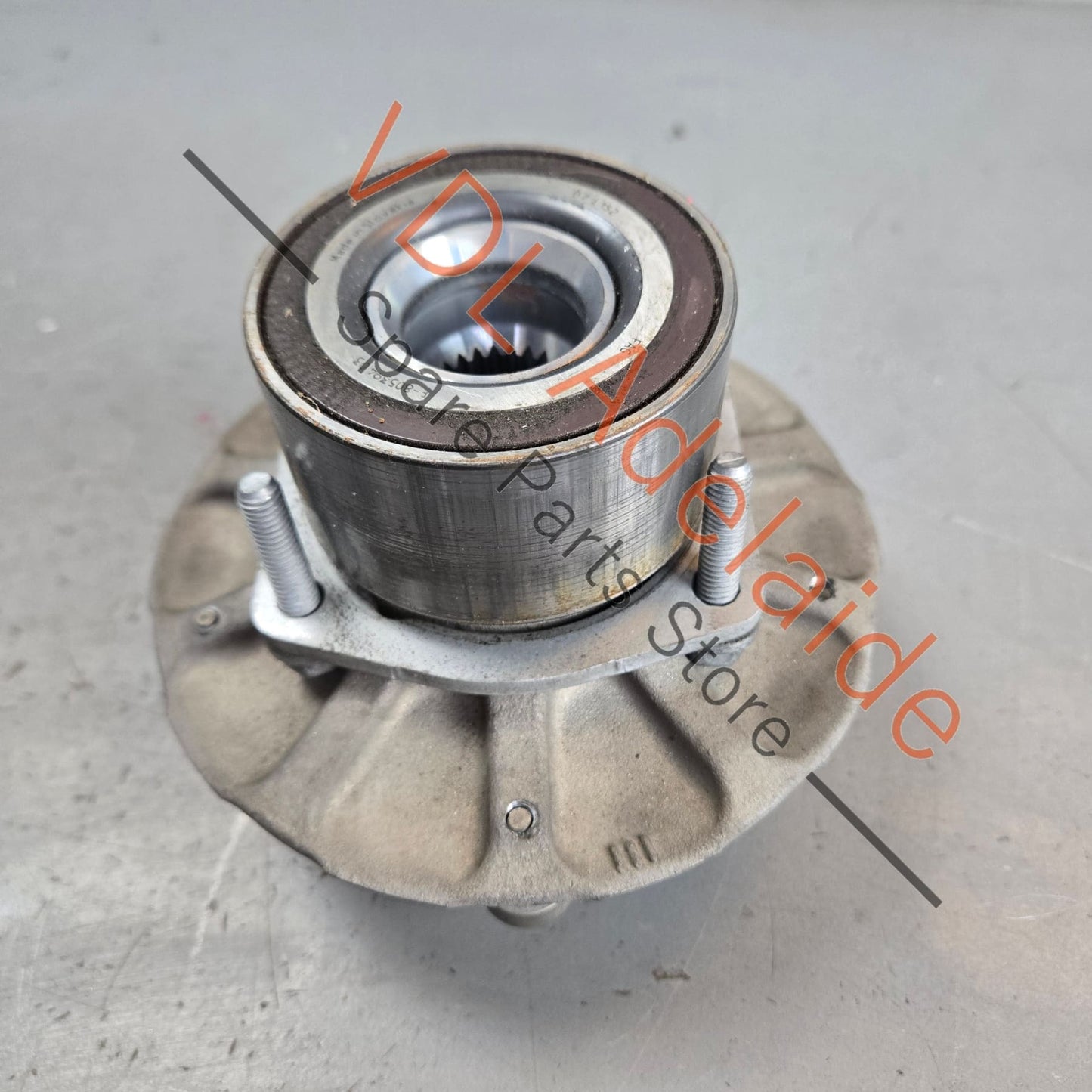 9P1407581A 99134160700   Porsche 911 Centrelock Wheel Hub Front 9P1407581A 99134160700