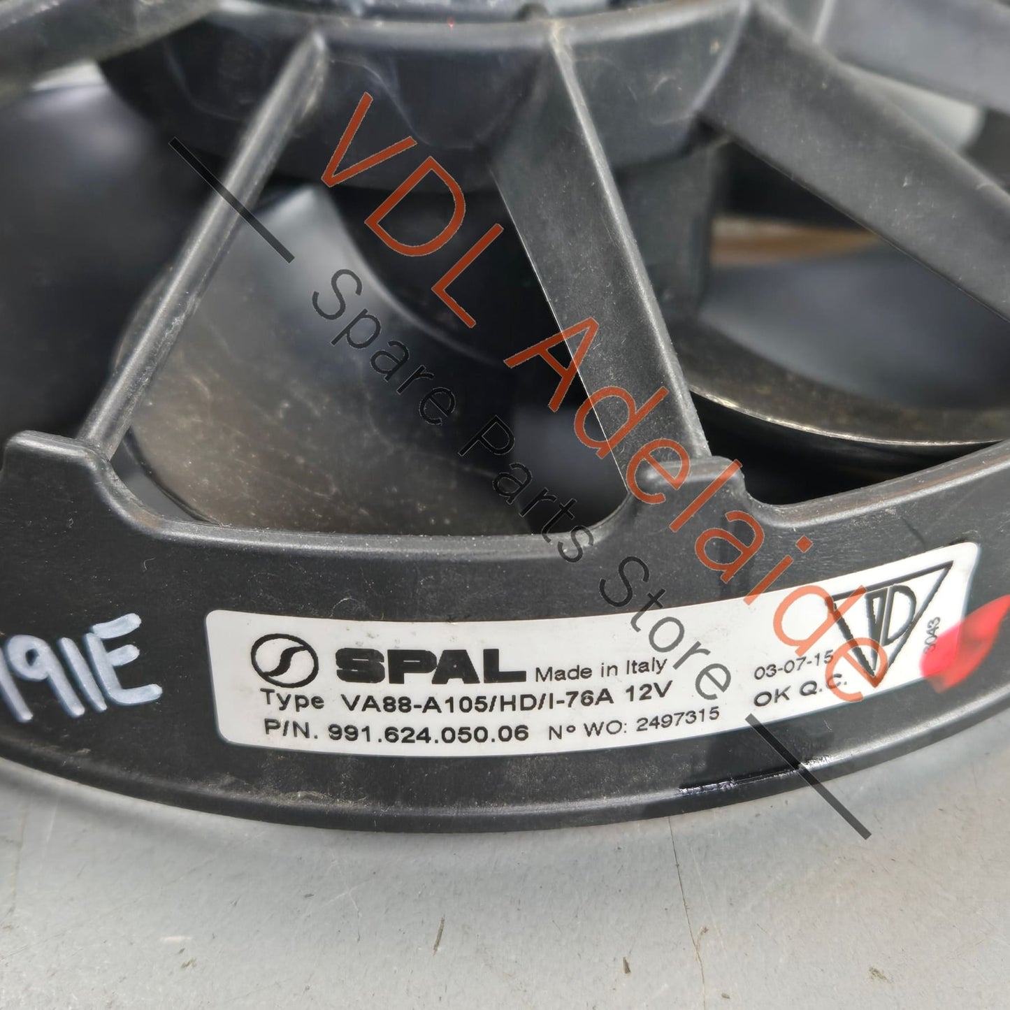 99162405006 99162405003   Porsche 911 SPAL Engine Cooling Fan 99162405006 99162405003 99162405005