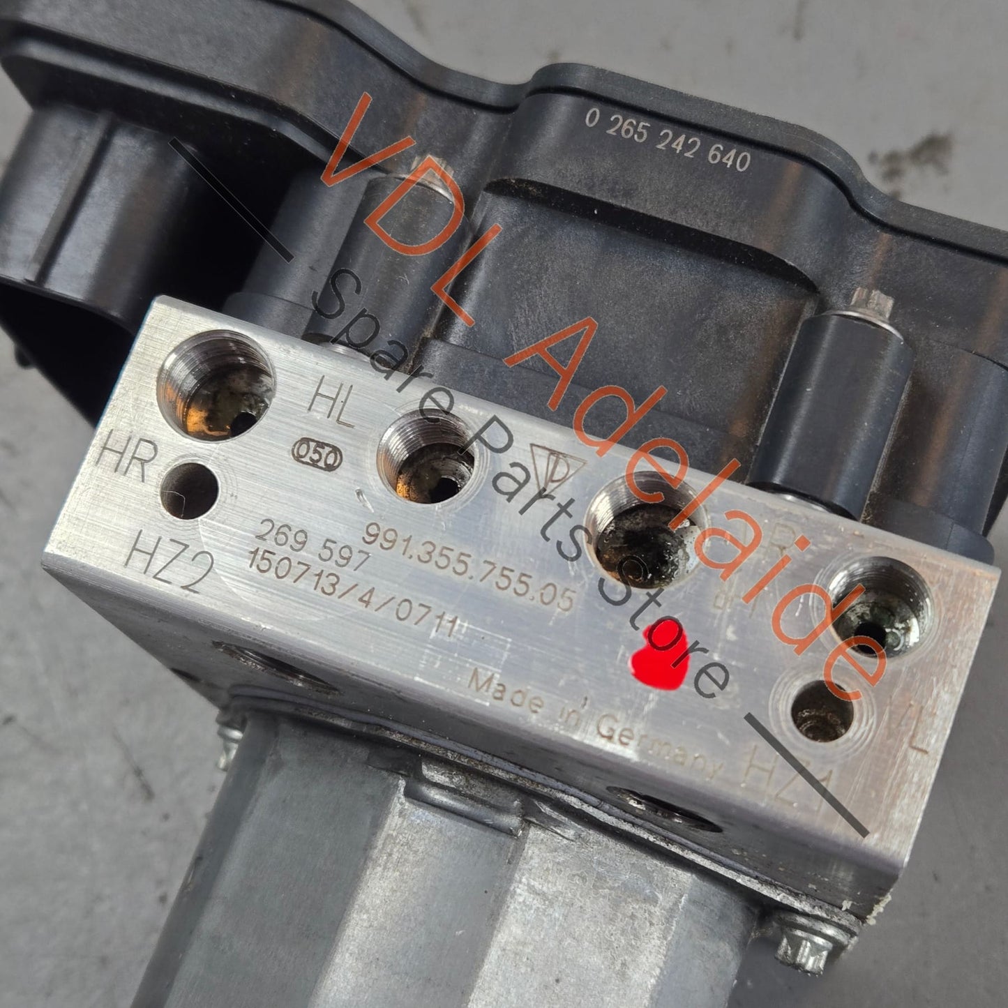 99135595505 99135595508   Porsche 911 991 ABS Brake Pump Module 99135595505