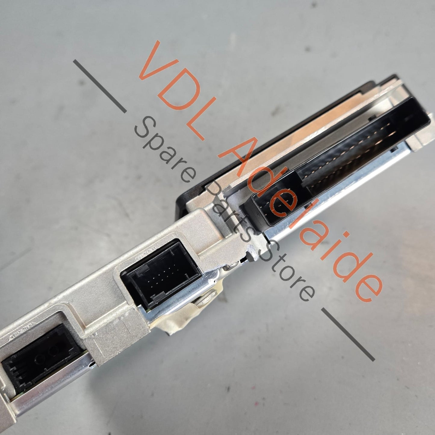 99164544302    Porsche 911 991 Burmester Amplifier Audio Radio 99164544302 Genuine OEM