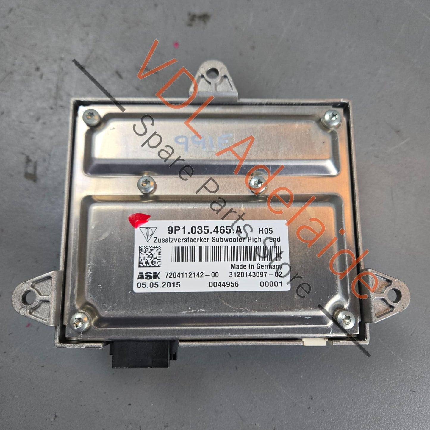 9P1035465A 99164557700   Porsche Burmester Subwoofer Amplifier 9P1035465A 99164557700