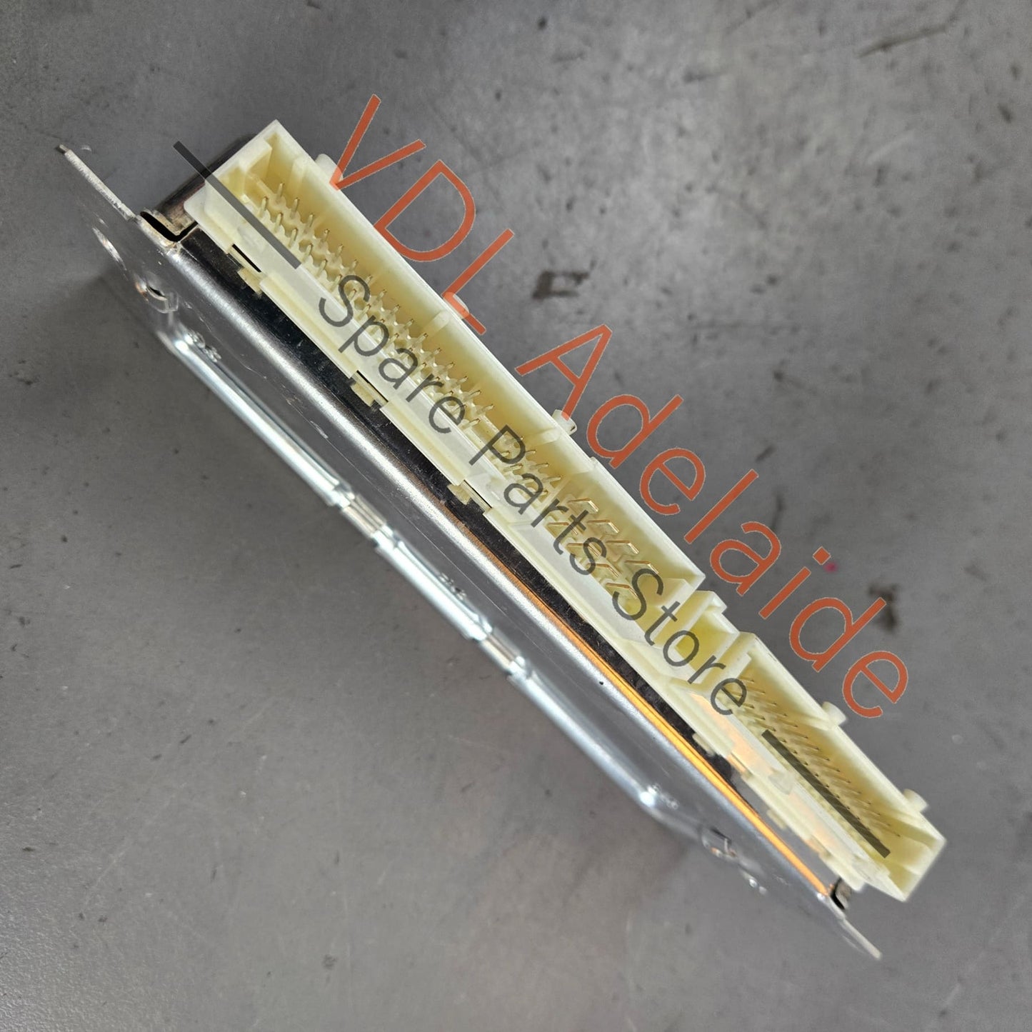 99161810711    Porsche 911 991 PDCC Control Module 99161810705 99161810711