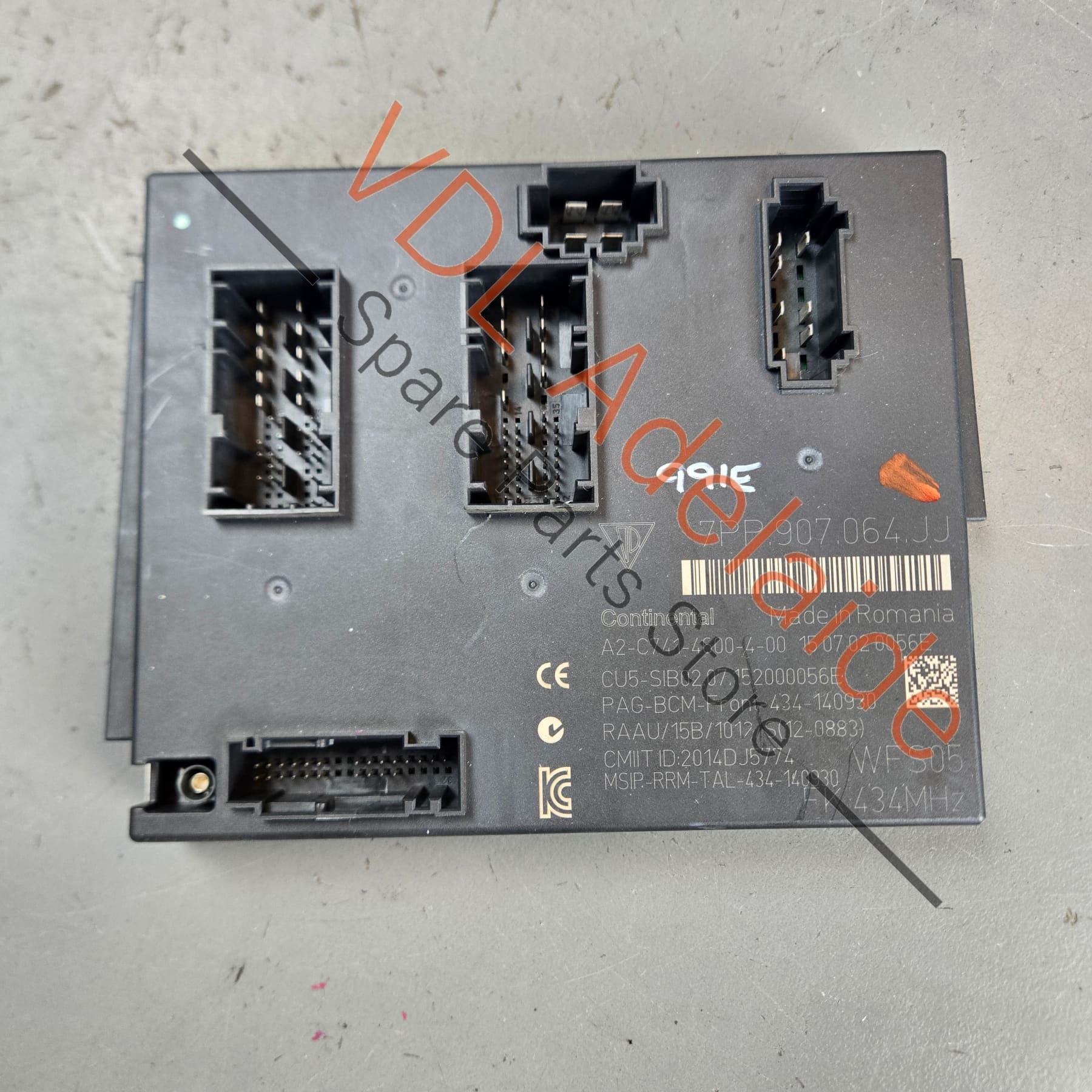 7PP907064EN 7PP907064JJ 958907064K  Porsche 911 991 Front Body Control Module BCM 7PP907064EN 958907064K 7PP907064JJ