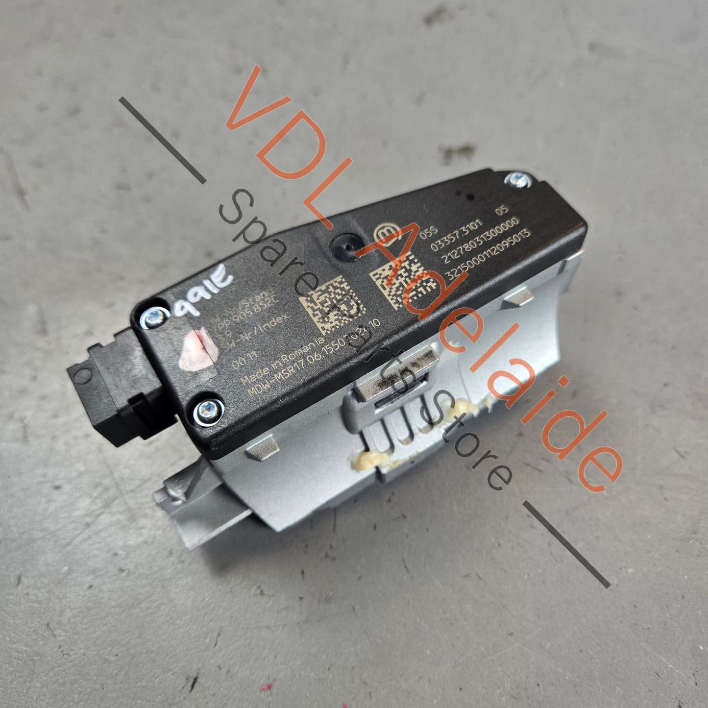 7PP905852C    Porsche 911 991 Electric Steering Column Lock Module 7PP905852C